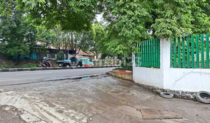 Spacious Warehouse in Cibereum Bandung