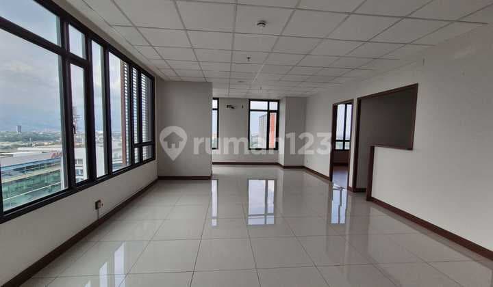 Apartement Hquarters Asia Afrika Bandung