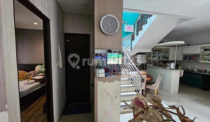 Rumah Parahyangan Rumah Villa Gerlong Bandung