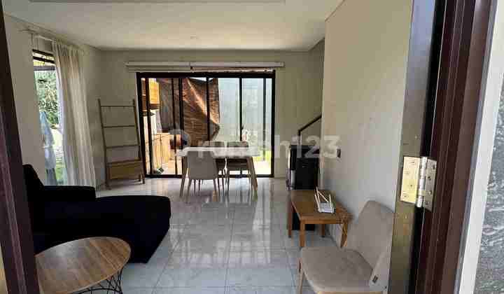 2-Story Hook House - KBP Bandung