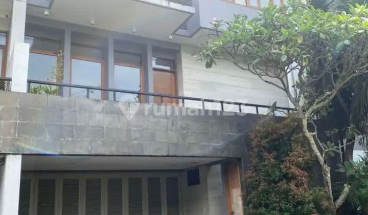 Rumah Minimalis Modern di Setra Duta - Bandung