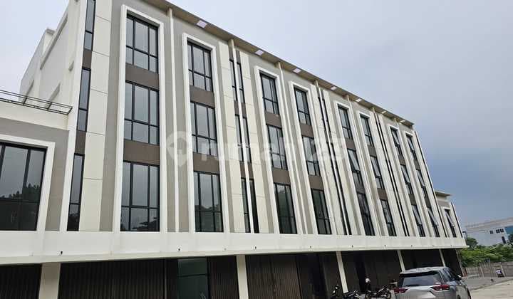 Disewa ruko jalan panjang kelapa dua-jarang ada..ruko baru.wow Lt.4.5x15 /4lt