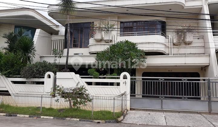 Jual Cepat rumah Green Garden..jln Lebar..lt.450m2..murah