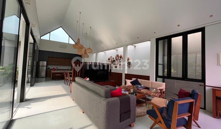 Dijual Rumah Sunrise Garden Dkt Kedoya puri duri Kepa taman Ratu