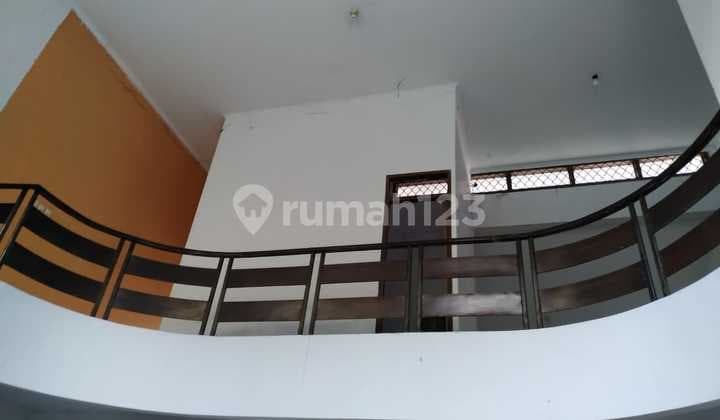 FRANS CEN-dijual Rumah duri kepa Jln Lebar.Murah hanya 17jt-an per meter.bagus bagus.lokasi bgs Banting harga Lt 10x28