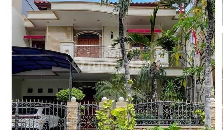 FRANS CEN - Cheap house for sale in Permata Buana. Wow, great, rarely available. Land area 200 (10x20).