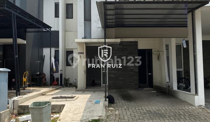 FRANS CEN-Rumah Dijual di Casajardin. Bagus.wow.jarang ada.BU Lt.90m2 ( 6x15)