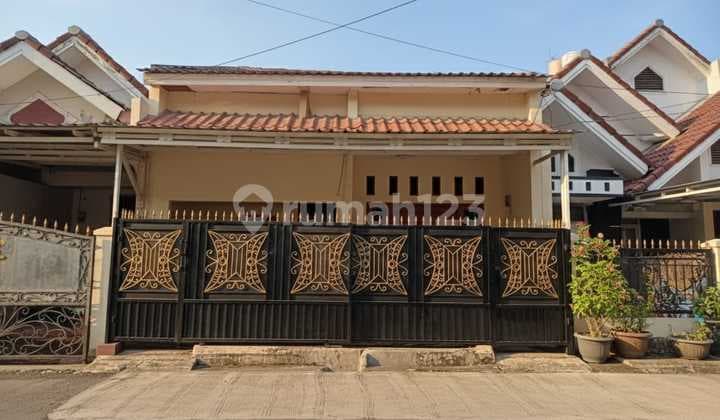 Jual Cepat!! Rumah 3 Kamar Tidur Disekitaran Harapan Indah