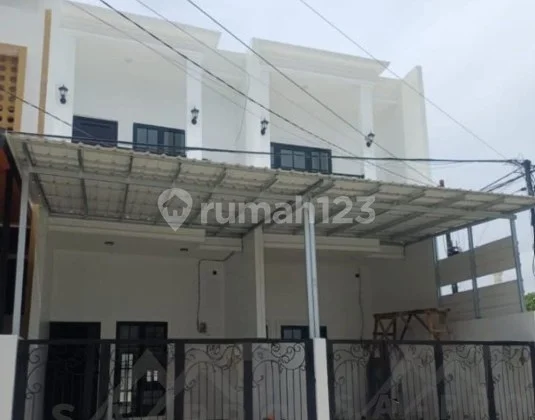 For Sale: Minimalist 2-Story Corner House in Harapan Indah, Freehold Title (SHM), Price 950 Million (Rcd 225) For Sale: Minimalist 2-Story Corner House in Harapan Indah, Freehold Title (SHM), Price 950 Million (Rcd 225)