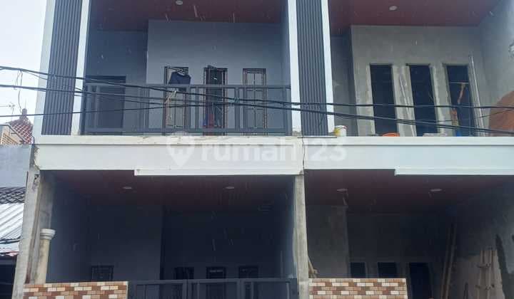 Rumah Praktis Tiga Kamar Tidur di Harapan Indah (13729 Rn)