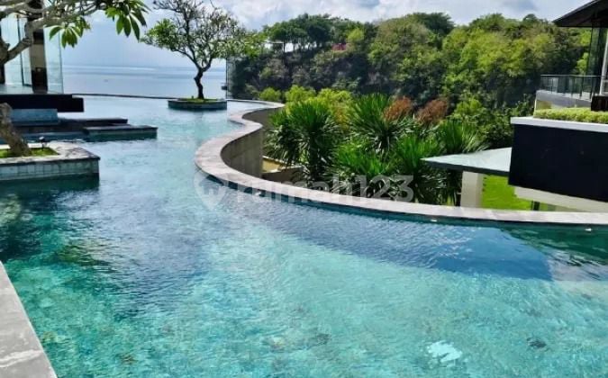 Sell Cliffront Villa at Balangan Beach, Jimbaran, with Private Access to the Beach.