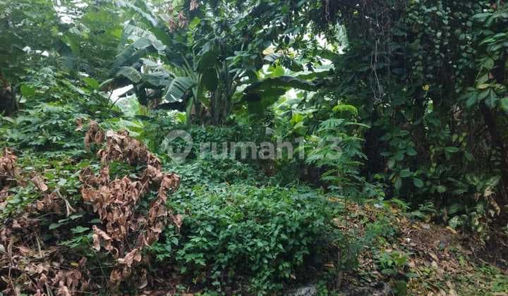 Fast Land in Kelapa Dua, Tangerang, Safe Neighborhood