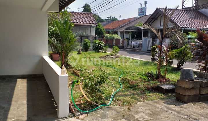 Muraah Rumah Lama Dlm Komplek Dosen di Ciputat Tangerang Selatan
