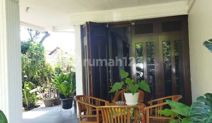 Rumah 2 Lantai Bagus di Cinere, Depok, Lingkungan Aman
