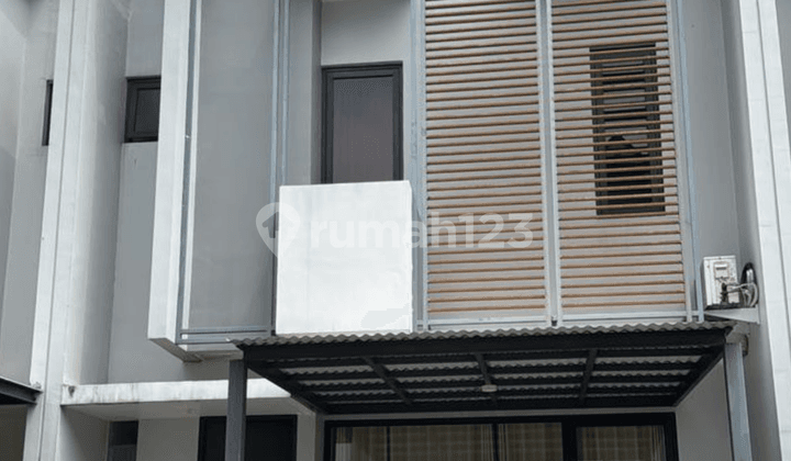 Dijual Rumah 2 Lantai Furnished di Cluster Myza BSD City