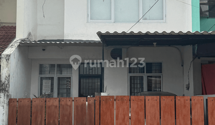 Rumah 2 Lantai Siap Huni di Sektor 1 Gading Serpong