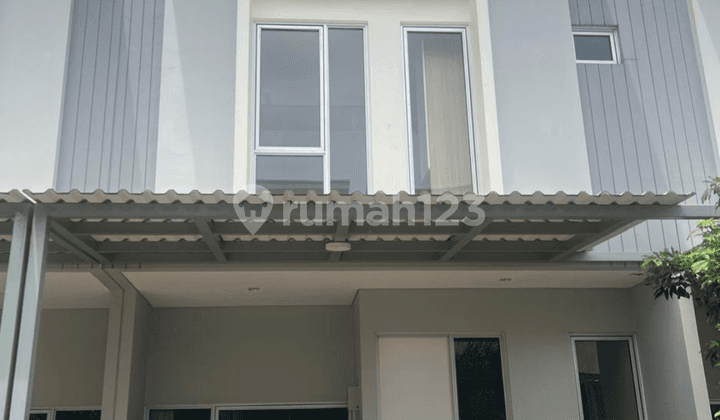 Dijual Rumah 2 Lantai Furnish di Cluster Malibu Gading Serpong