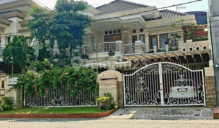 Modern House for Sale, Prime Location, Best Spot in Araya Surabaya Ema 159