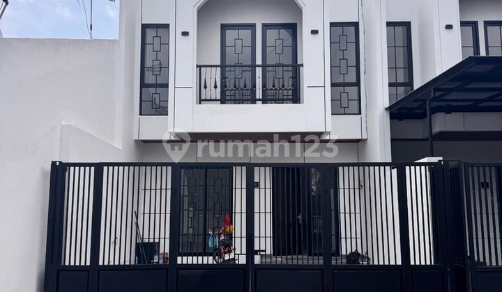 Dijual Rumah Baru Gress Siap Huni di Klampis Surabaya Bw 267