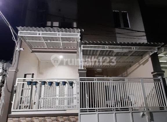 For Sale 2-Story House in Karang Asem, Surabaya City, IDR 31.