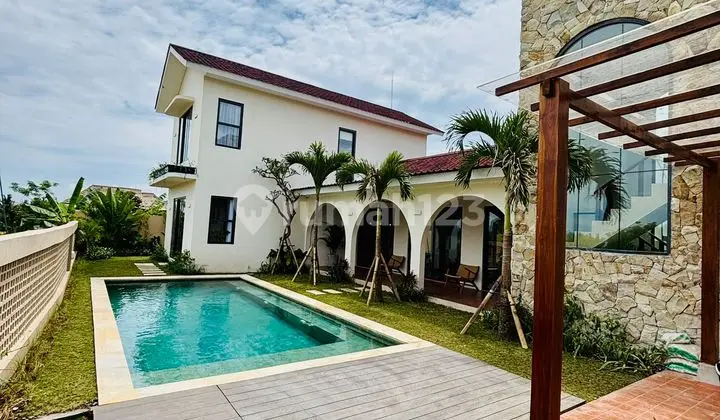 Luxurious Villa Freehold In Ubud Singekerta Bali