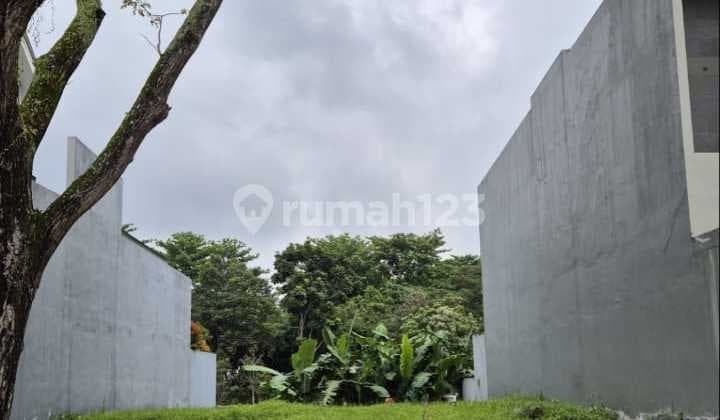 Tanah di Kota Baru Parahyangan Bandung, Strategis Dekat Fasilitas Pendidikan