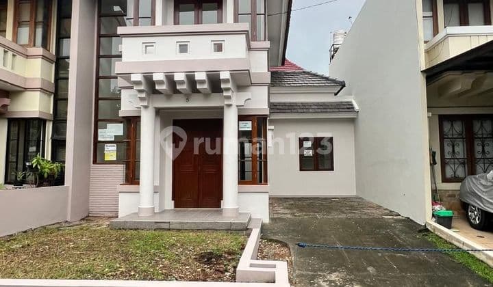 Dijual rumah rapi Taman Pattaya Lippo Karawaci Barat