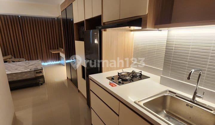 Dijual apartemen Uresident Tower 3 . Full furnish. Baru