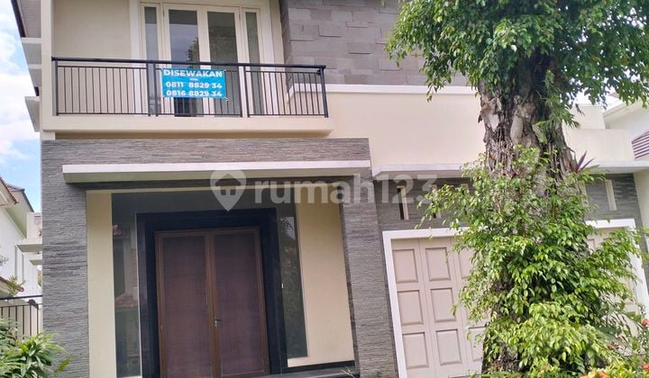 Dijual rumah mewah di Taman Beverly golf Lippo Karawaci Central . Hanya 5 menit ke UPH