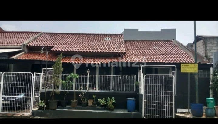 Dijual cepat BU rmah di Palem Semi Karawaci Tangerang .. Rumah rapi siap huni