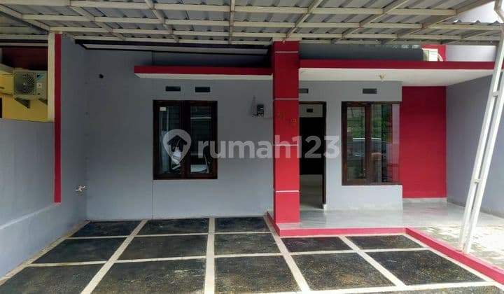 House in Puri Depok Mas Depok, Green Environment