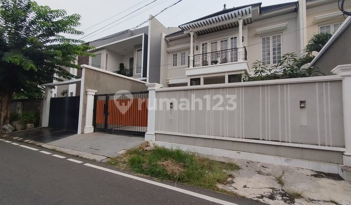 Rumah Cempaka Putih Tengah Lokasi Seperti Cluster Siap Huni Jakarta Pusat
