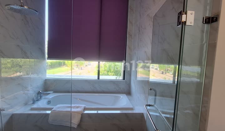 Rumah 4 Kamar Tidur Di Jababeka Cikarang Bekasi