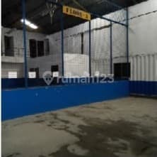 Gudang Luas di Kawasan Pulo Gadung, Jakarta Timur