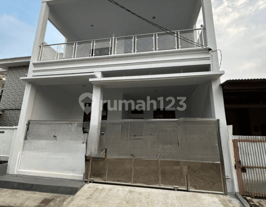 Dijual Rumah Bagus Siap Huni di Harapan Indah Bekasi