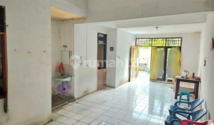 Rumah 1 Lantai di Taman Modern, Cakung, Jakarta Timur
