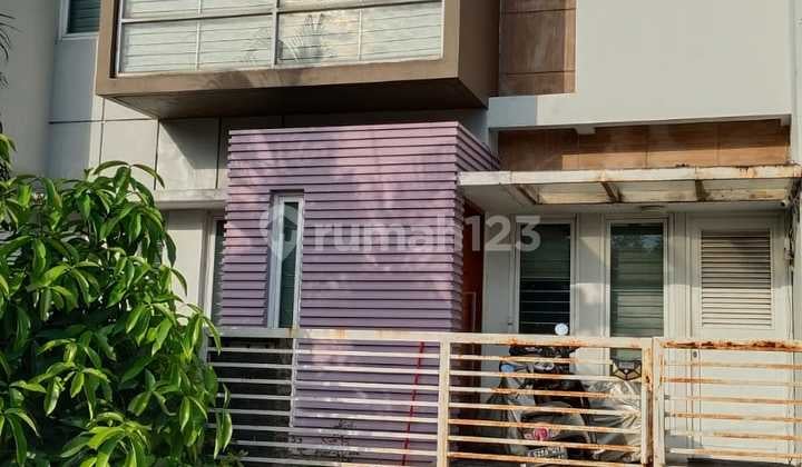 Rumah 2 Lantai Siap Huni di Harapan Indah Regency, Kota Harapan Indah, Bekasi Barat