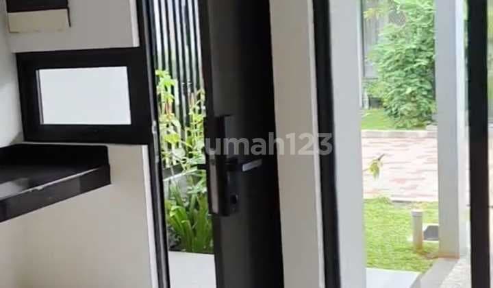 Rumah Minimalis Nyaman 3Kt + Attic di Wisteria Cakung