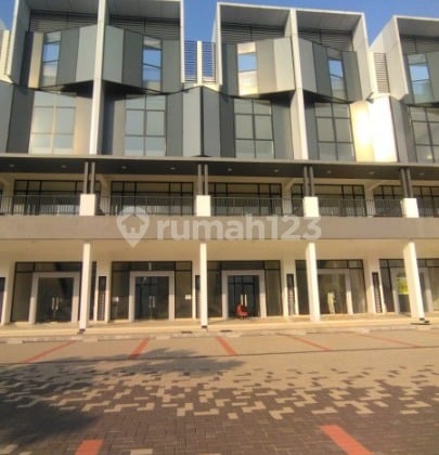 Ruko Siap Usaha Summarecon Crown Gading Traffic Tinggi Potensi Besar