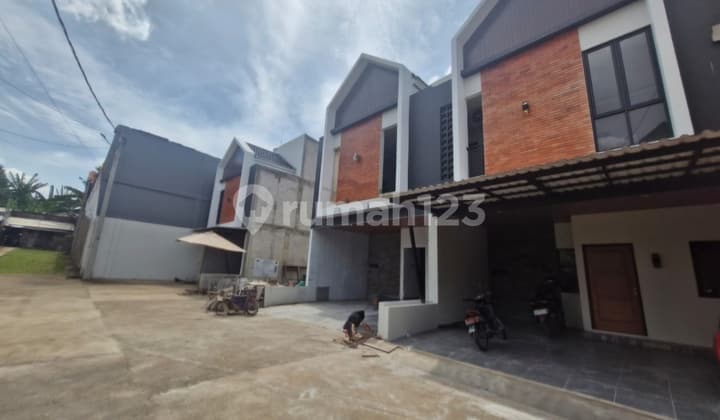 Rumah Cibubur Jakartatimur