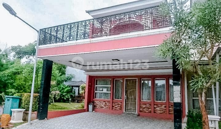 Rumah Bagus 2 Lantai Full Furnished Strategis Lippo Cikarang