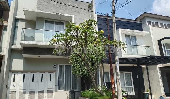 Dijual Rumah Lantai Setra Murni Sayap Pasteur Kota Bandung SHM