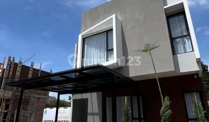 Rumah Baru 2 Lantai di Dago Valley Jantung Kota Bandung SHM