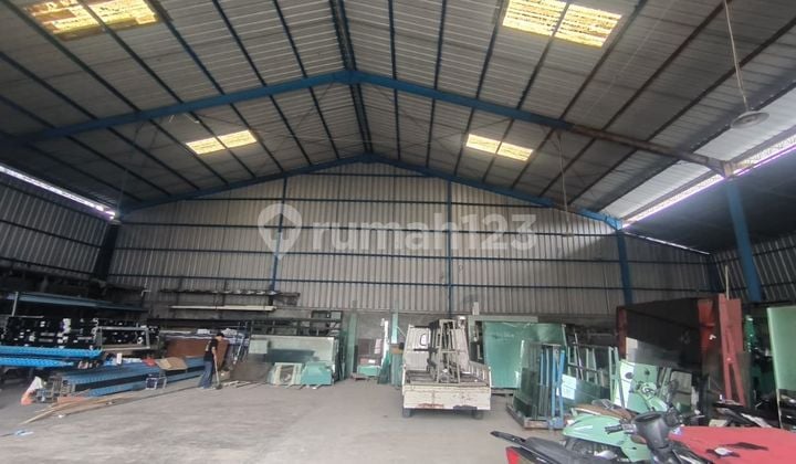 Disewakan Gudang Siap Huni Ada Ruang Kantor dan Ruang Meeting