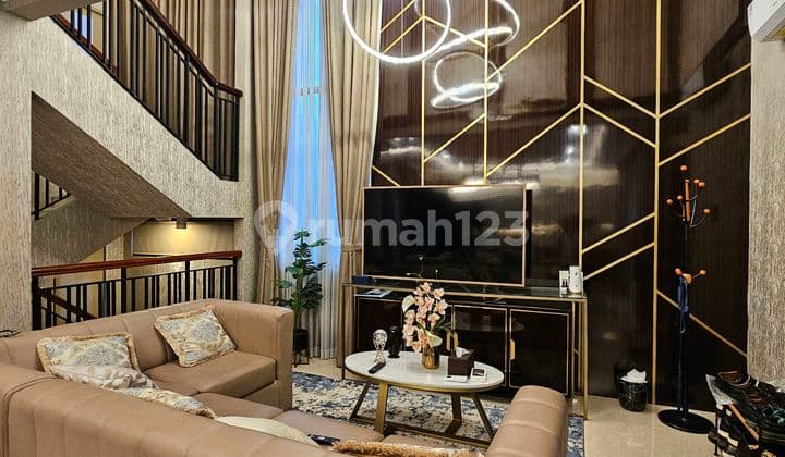 Rumah Mewah Full Furnish di Zora Bsd City