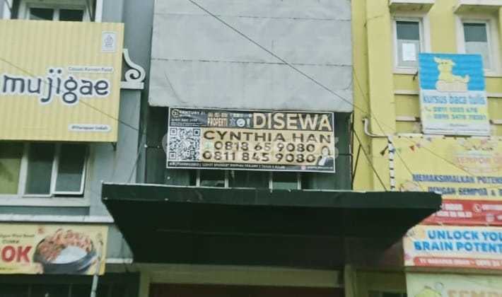 3-Story Shop House at Boulevard Hijau, Harapan Indah. Bekasi City 3-Story Shop House at Boulevard Hijau, Harapan Indah. Bekasi City