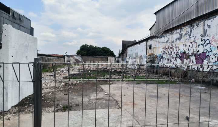 Kavling Besar Posisi Bagus di Jl Jombang Raya