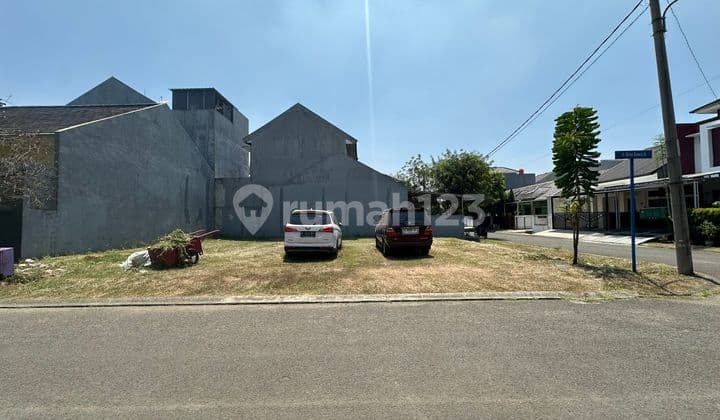 Kavling Posisi Hoek di Griya Sutera BSD