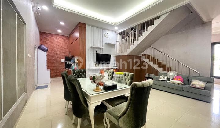Rumah Cantik Siap Huni Di Villa Cinere Mas