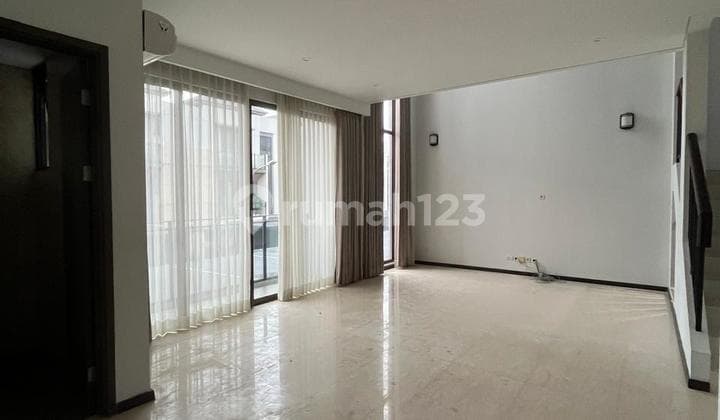 Rumah Rapi Siap Huni di Zora BSD